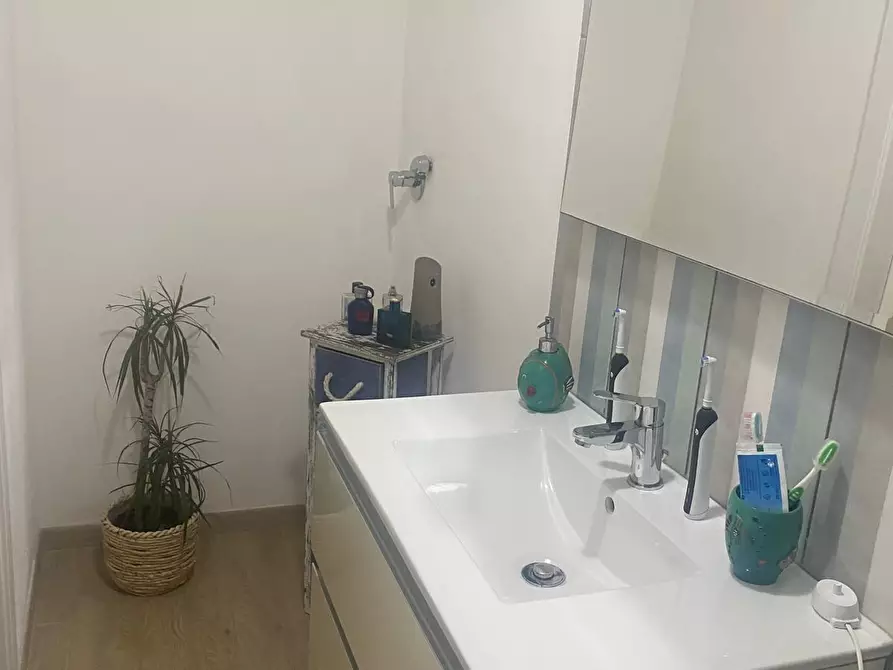 Immagine 9 di Appartamento in vendita  a Piombino