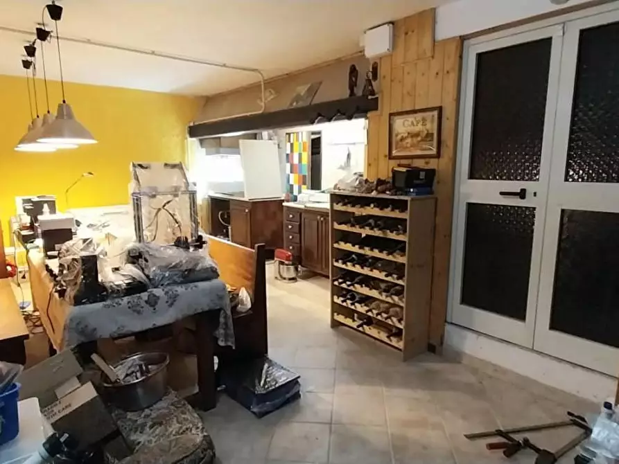 Immagine 45 di Villa in vendita  a Calci