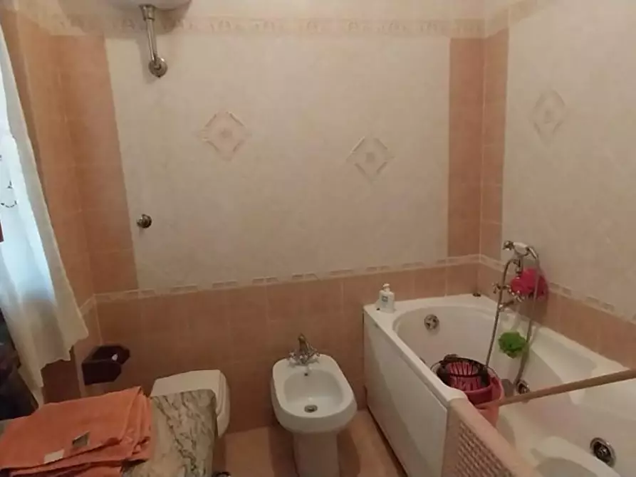 Immagine 20 di Villa in vendita  a Calci