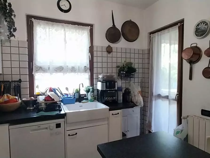 Immagine 14 di Villa in vendita  a Calci