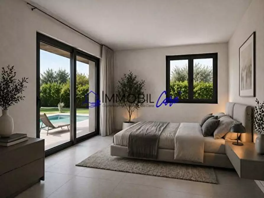 Immagine 4 di Villa in vendita  a Livorno