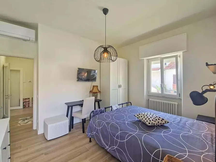 Immagine 18 di Villa in affitto  a Pietrasanta