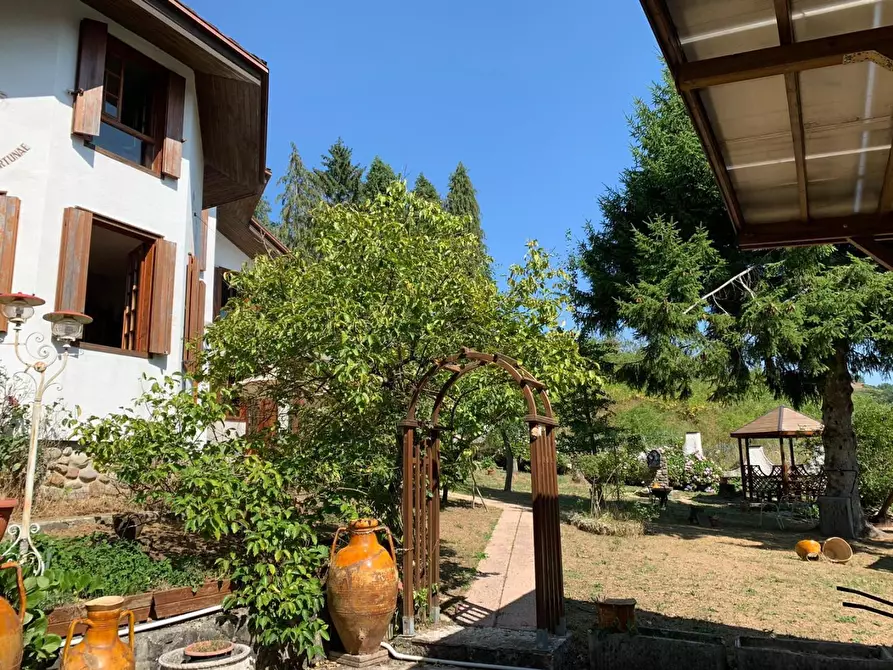 Immagine 14 di Villa in vendita  a Rocchetta Di Vara