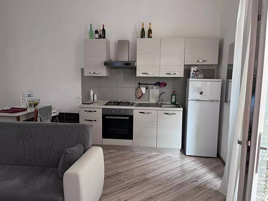 Immagine 4 di Appartamento in vendita  a Cascina