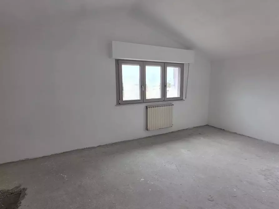 Immagine 16 di Appartamento in vendita  a Ponsacco