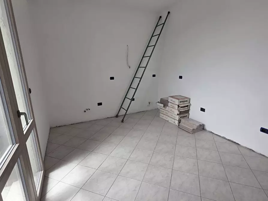 Immagine 5 di Appartamento in vendita  a Ponsacco