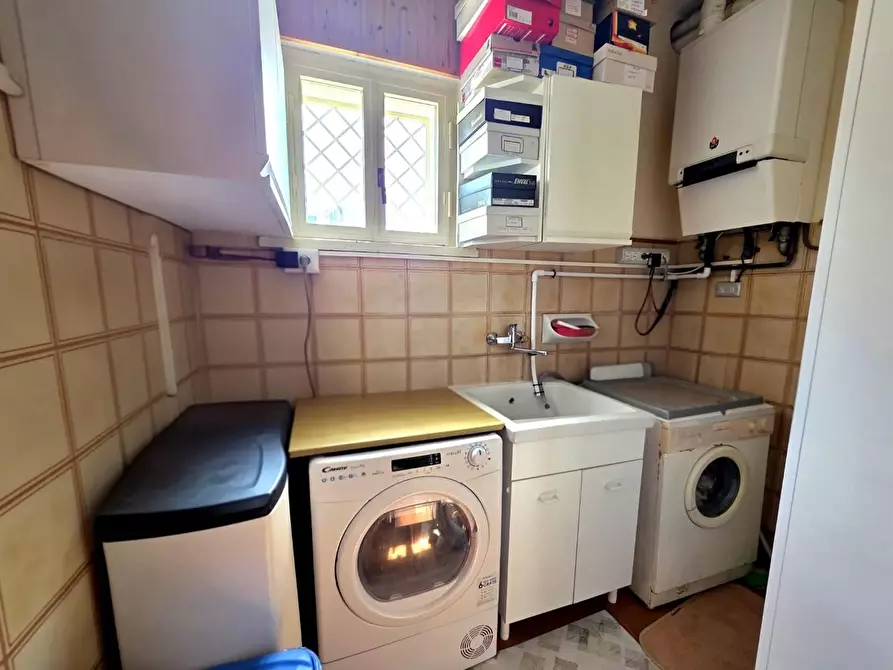 Immagine 14 di Casa bifamiliare in vendita  a Fucecchio