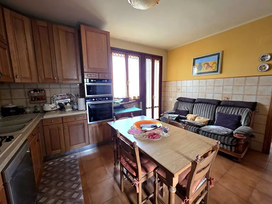 Immagine 11 di Casa bifamiliare in vendita  a Fucecchio