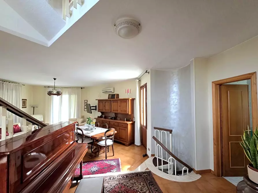 Immagine 3 di Casa bifamiliare in vendita  a Fucecchio