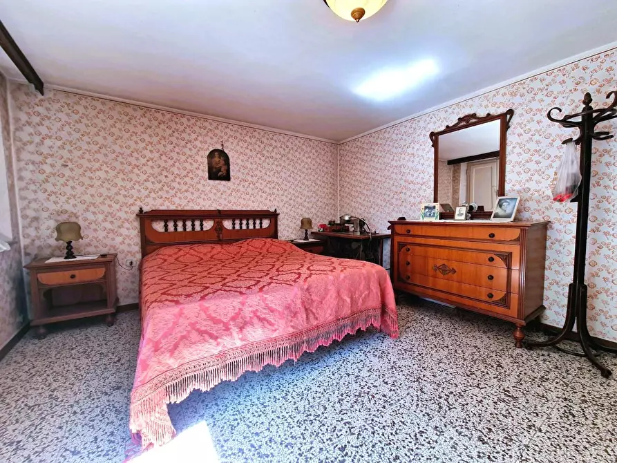 Immagine 9 di Casa indipendente in vendita  a Fucecchio