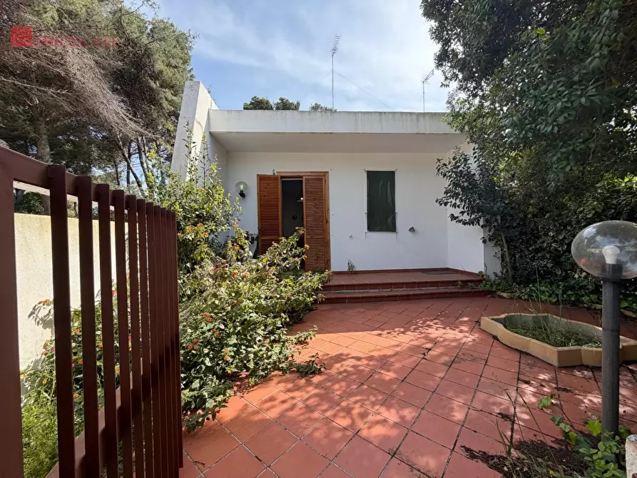 Immagine 1 di Villetta a schiera in vendita  a Melendugno