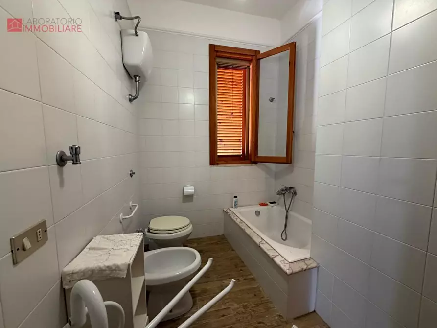 Immagine 27 di Villetta a schiera in vendita  a Melendugno