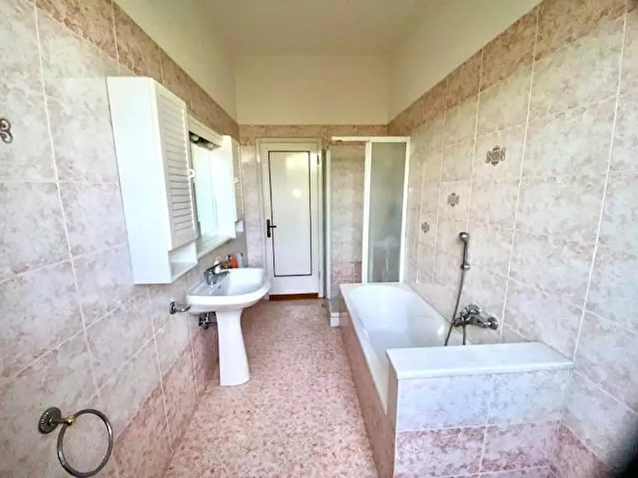 Immagine 36 di Terratetto in vendita  a Buggiano