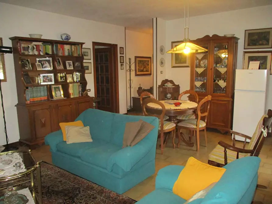 Immagine 5 di Appartamento in vendita  a Pontedera