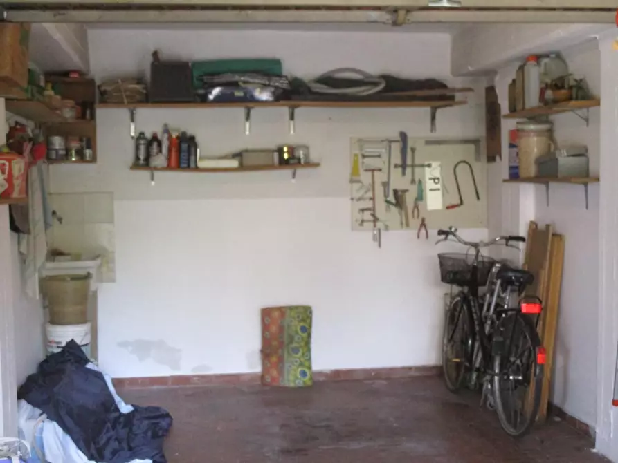 Immagine 22 di Appartamento in vendita  a Pontedera