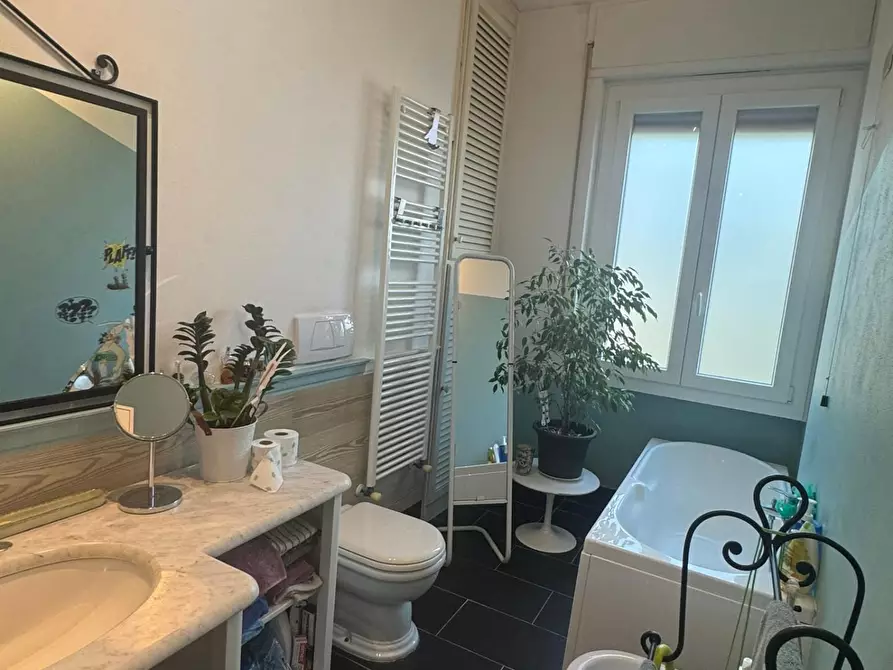 Immagine 28 di Appartamento in vendita  a Pietrasanta