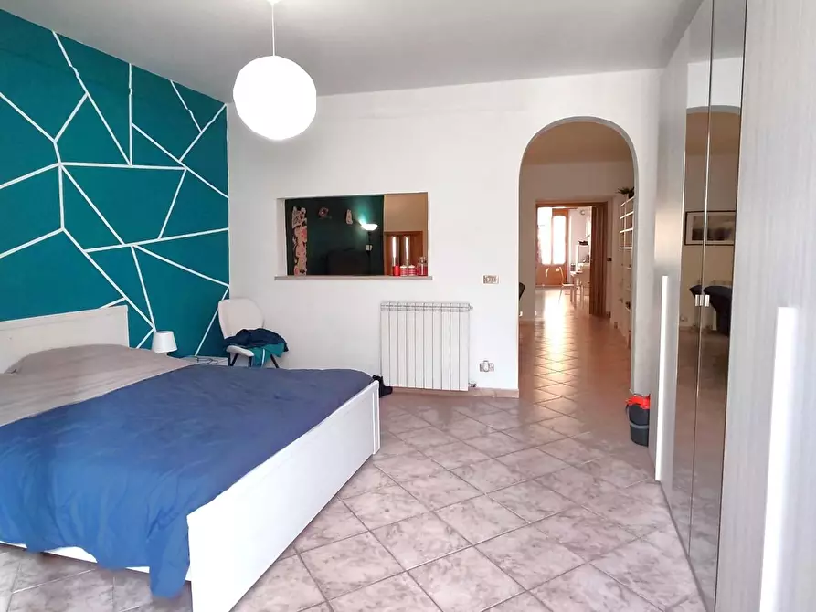 Immagine 12 di Appartamento in vendita  a Pisa
