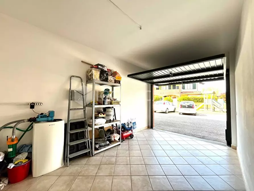 Immagine 5 di Appartamento in vendita  a Calcinaia