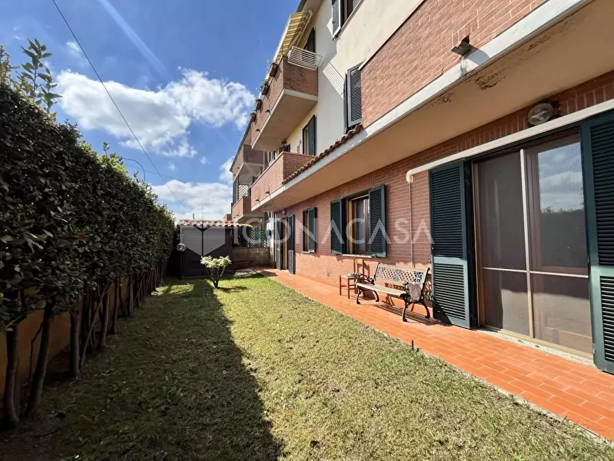 Immagine 22 di Appartamento in vendita  a Calcinaia