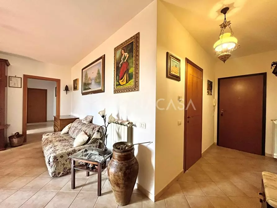 Immagine 10 di Appartamento in vendita  a Calcinaia