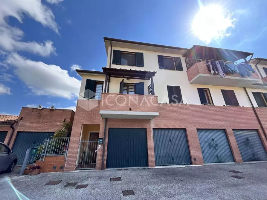 Immagine 35 di Appartamento in vendita  a Calcinaia