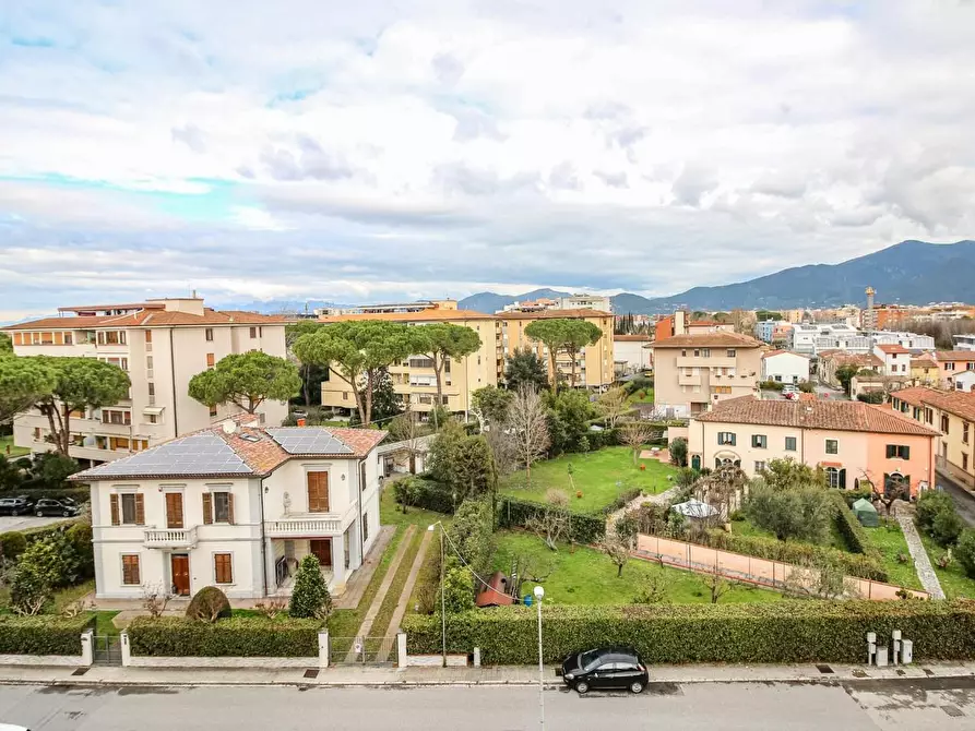 Immagine 24 di Appartamento in vendita  a Pisa