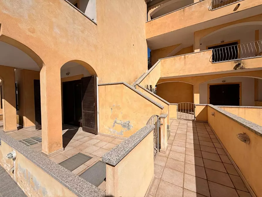 Immagine 10 di Appartamento in vendita  a Santa Teresa Gallura