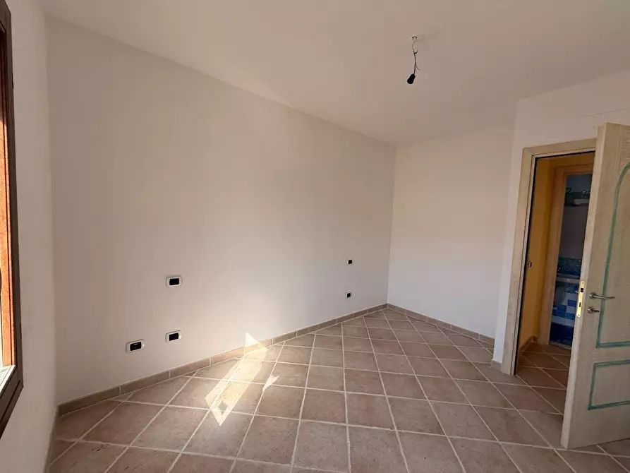 Immagine 61 di Appartamento in vendita  a Santa Teresa Gallura
