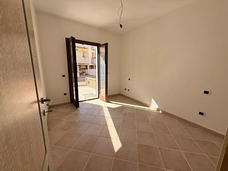 Immagine 41 di Appartamento in vendita  a Santa Teresa Gallura