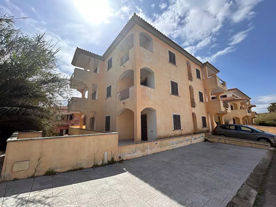 Immagine 4 di Appartamento in vendita  a Santa Teresa Gallura