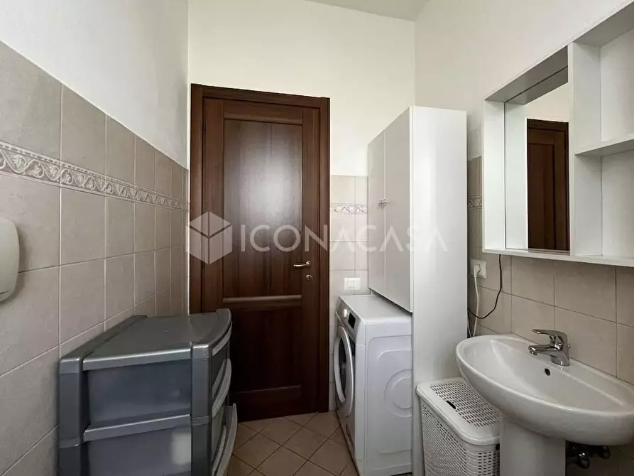 Immagine 11 di Appartamento in vendita  a Pontedera