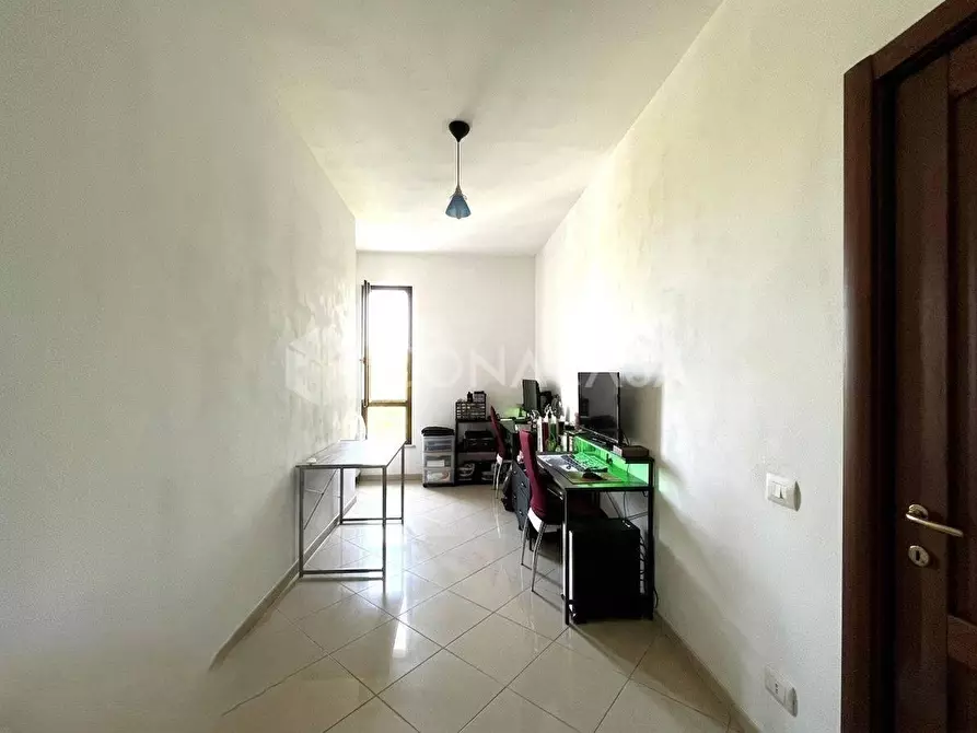 Immagine 12 di Appartamento in vendita  a Pontedera