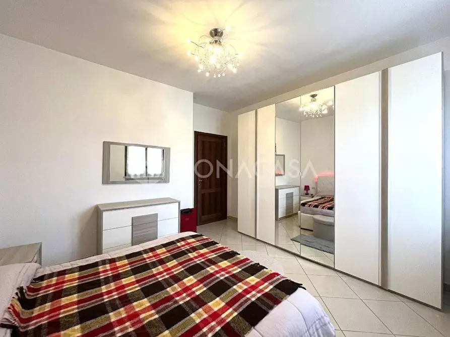 Immagine 8 di Appartamento in vendita  a Pontedera