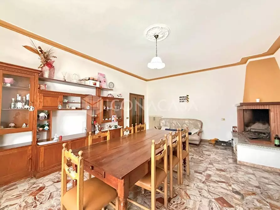 Immagine 5 di Appartamento in vendita  a Montopoli In Val D'arno