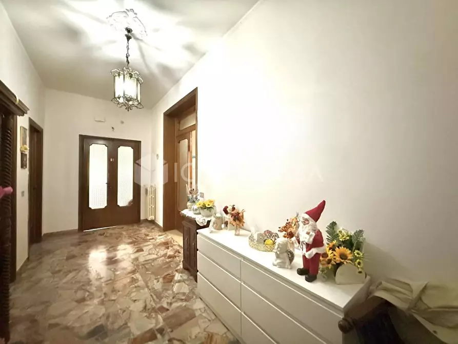 Immagine 25 di Appartamento in vendita  a Montopoli In Val D'arno