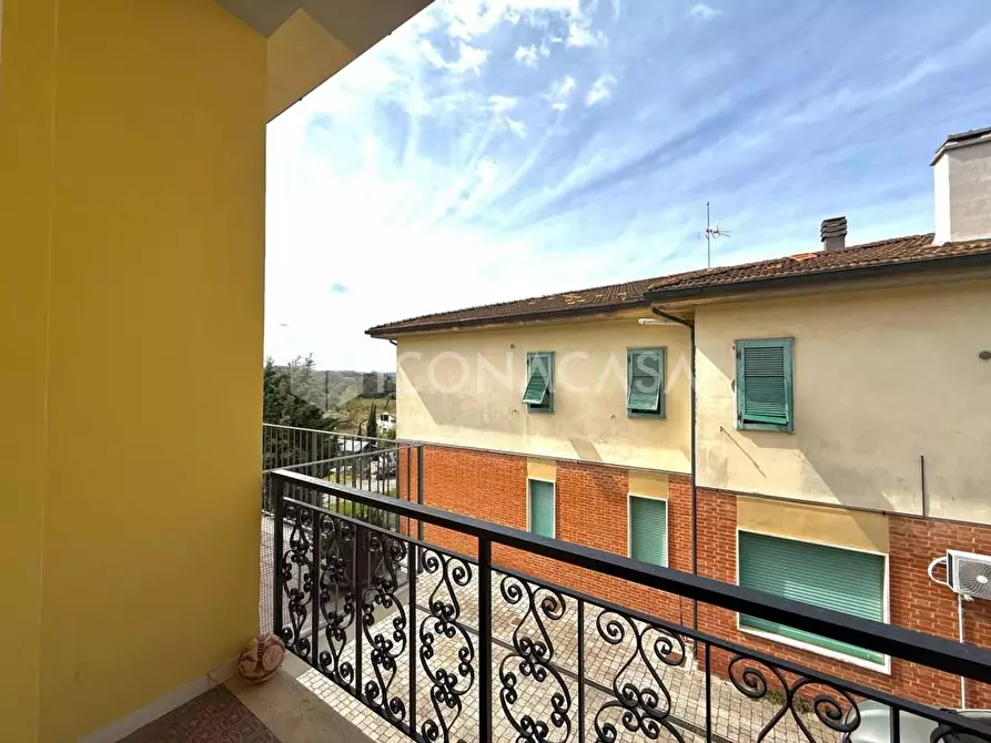 Immagine 17 di Appartamento in vendita  a Montopoli In Val D'arno