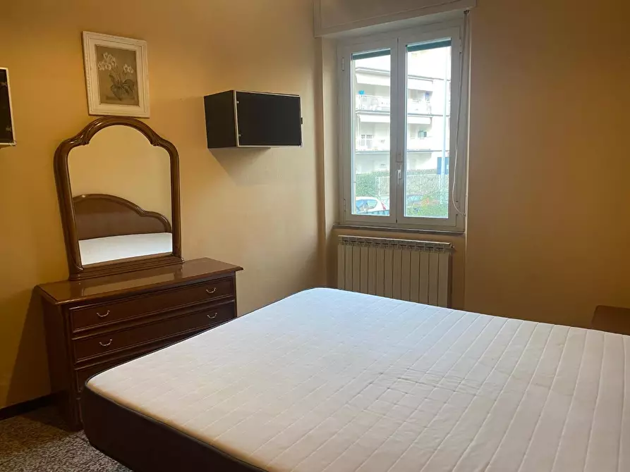 Immagine 9 di Appartamento in vendita  a Viareggio