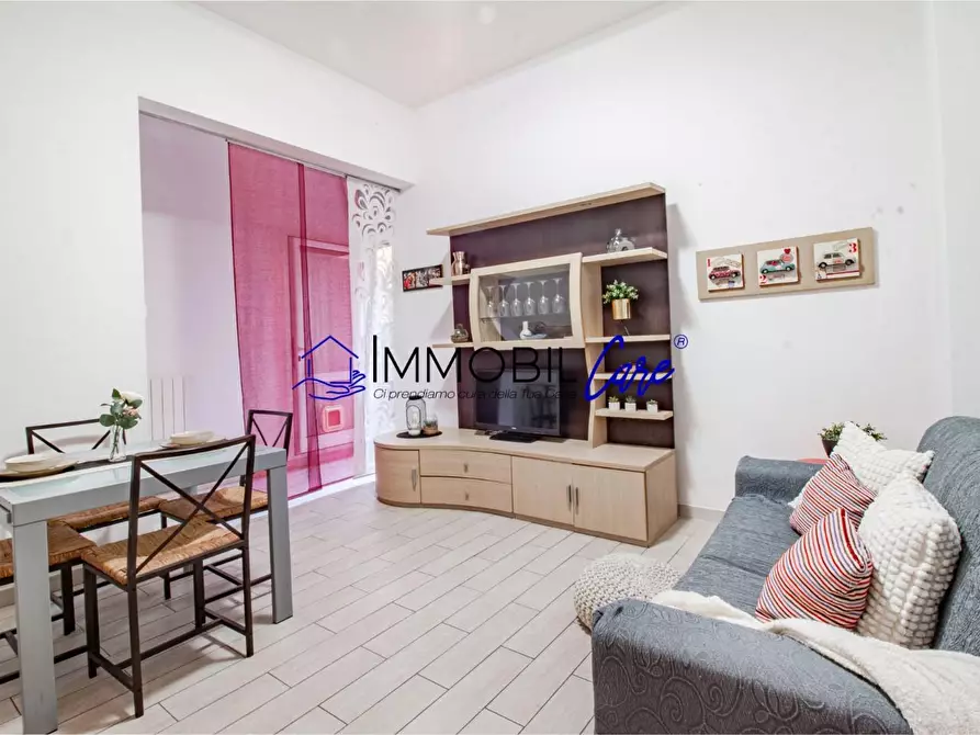 Immagine 5 di Appartamento in vendita  a Livorno