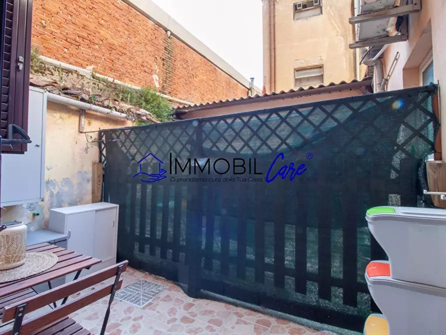 Immagine 6 di Appartamento in vendita  a Livorno