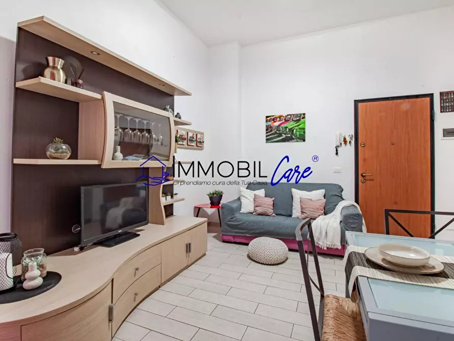 Immagine 3 di Appartamento in vendita  a Livorno