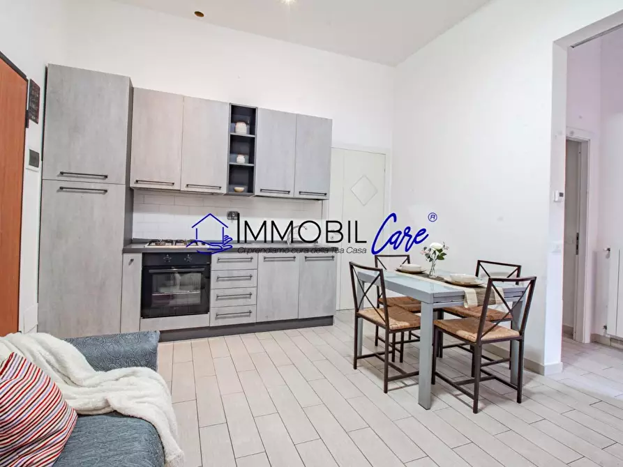 Immagine 4 di Appartamento in vendita  a Livorno