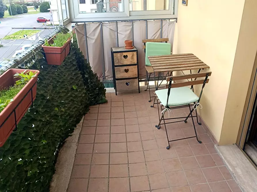 Immagine 5 di Appartamento in affitto  a Cascina
