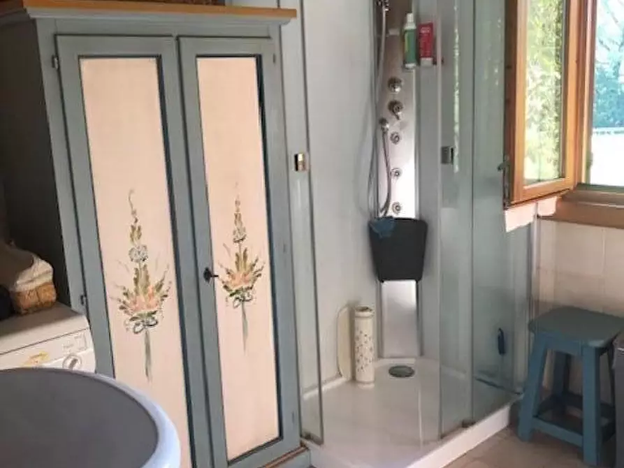 Immagine 21 di Baita in vendita  a Arta Terme