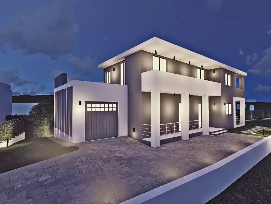 Immagine 4 di Villa in vendita  a Livorno