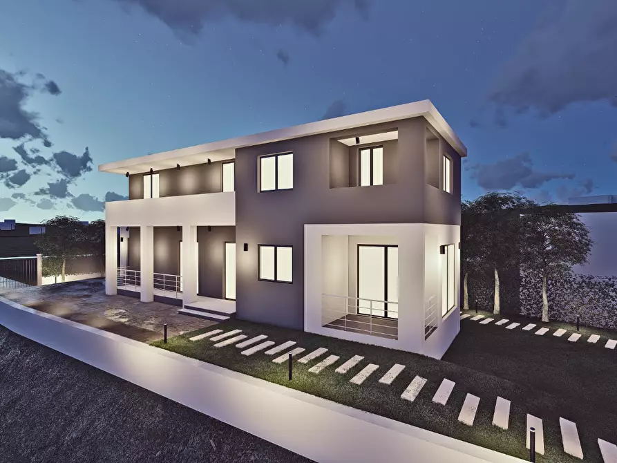 Immagine 6 di Villa in vendita  a Livorno