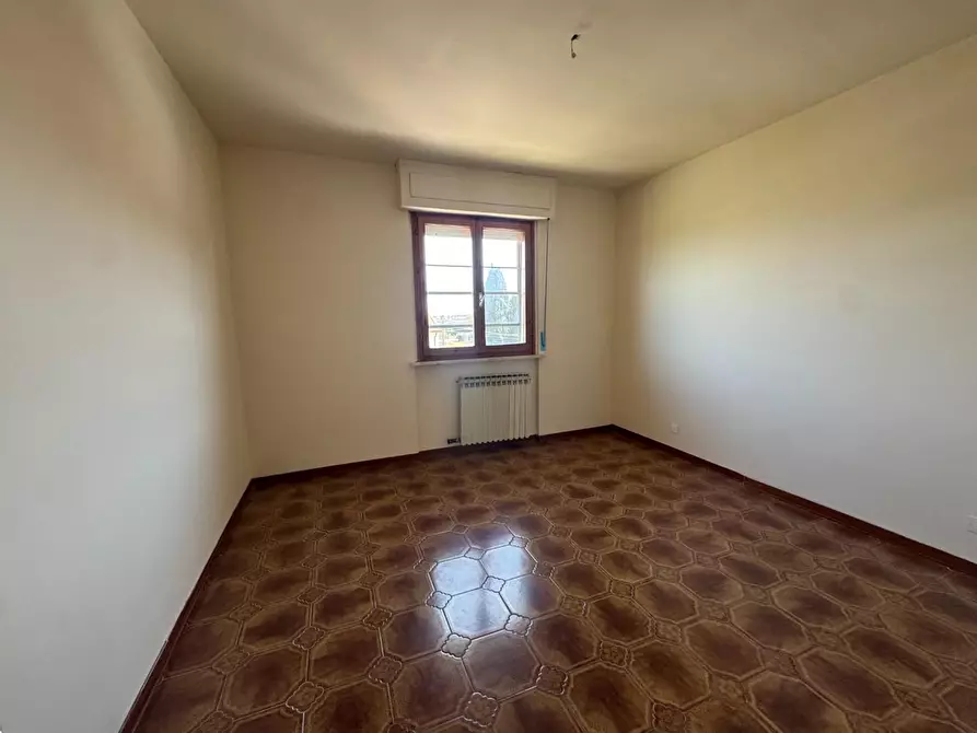 Immagine 17 di Appartamento in vendita  a Collesalvetti