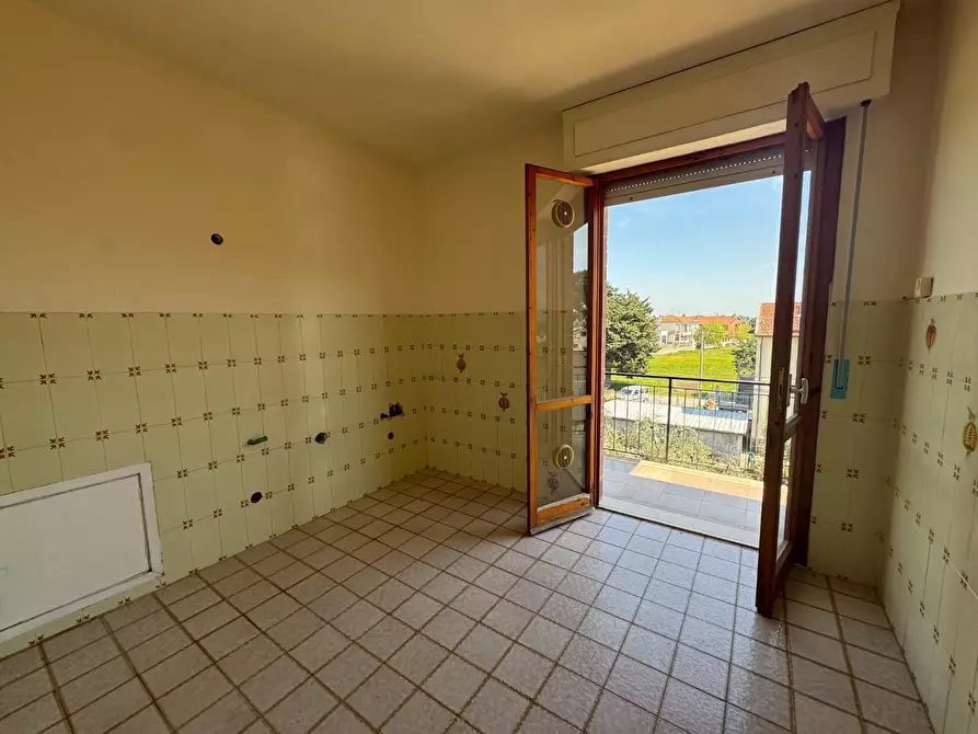 Immagine 4 di Appartamento in vendita  a Collesalvetti