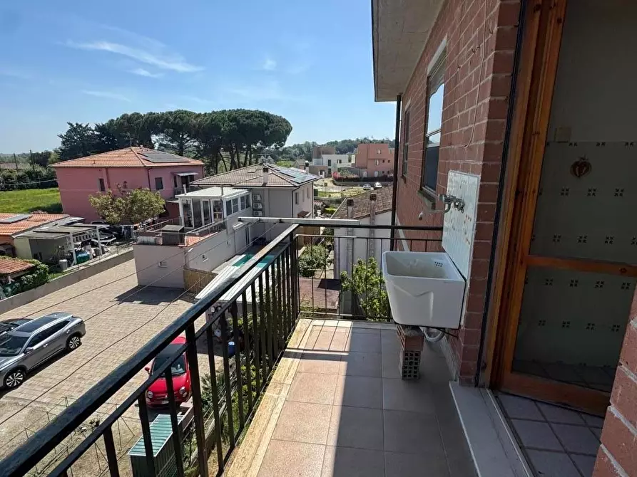 Immagine 3 di Appartamento in vendita  a Collesalvetti