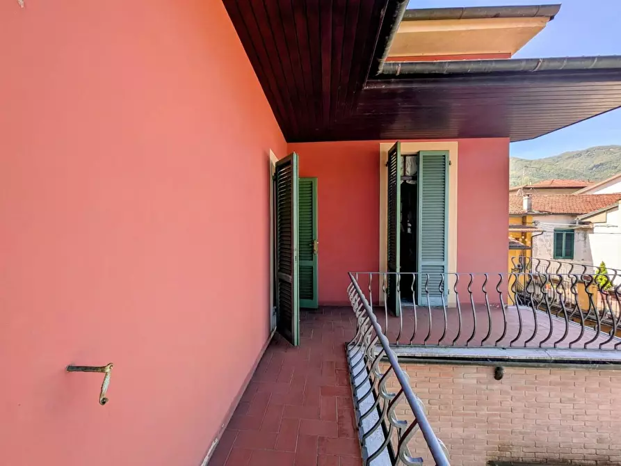 Immagine 23 di Terratetto in vendita  a Barga