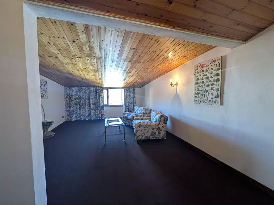 Immagine 36 di Terratetto in vendita  a Barga